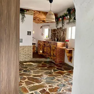 https://el-jardn-de-lucas.es-andalucia.com
