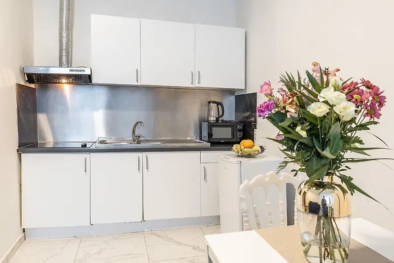 Appartement Palais gare du Nord à Bruxelles 0*,